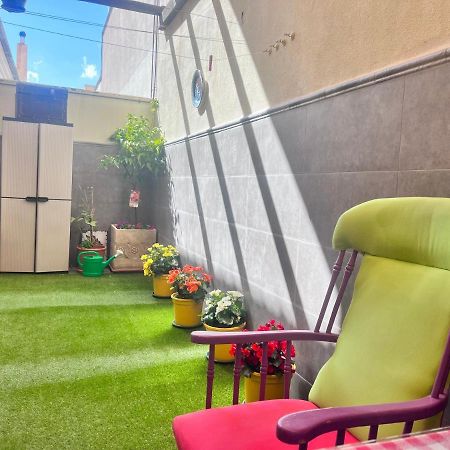 Casa Ideal Familias Y Grupos Con Balcones Exterior Soleada Patios Cerca Alhambra, Sierra Nevada, Rio Genil, Lancha Del Genil, Parque Llano Y Reloj Del Sol Con Barbacoas, Campo De Futbol, Circuito Gimnasia Apartment Granada Exterior photo
